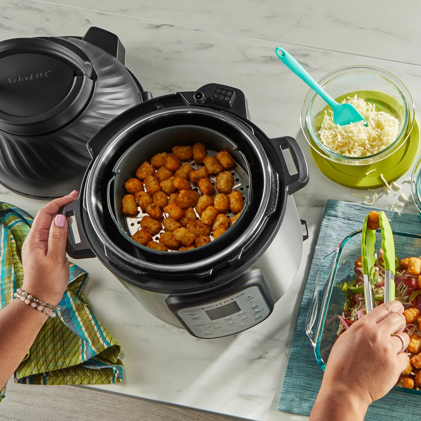 Instant Pot 6qt Duo Crisp 11-in-1 Electric Pressure Cooker with Air Fryer Lid